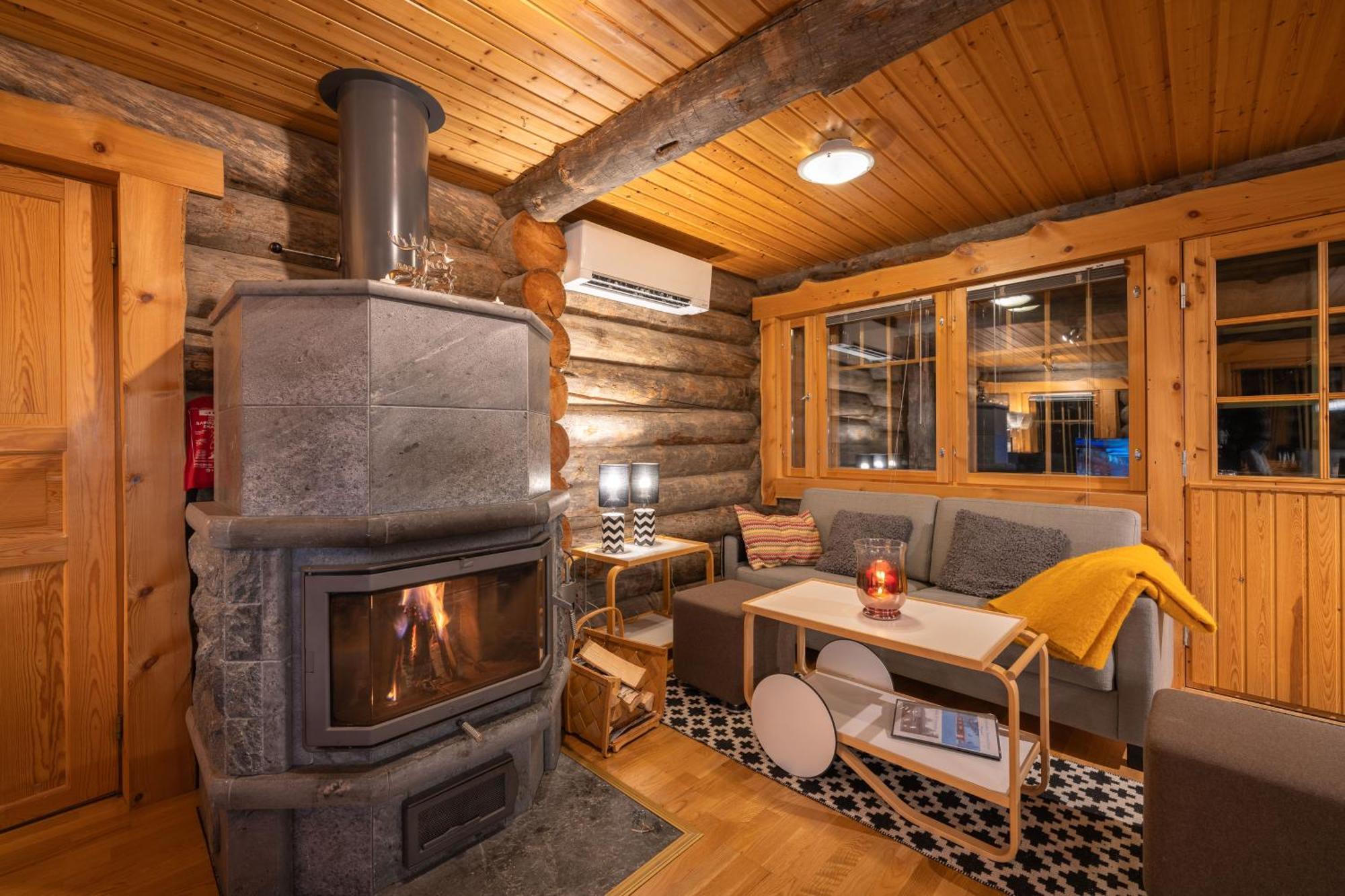Kuukkeli Log Houses Villa Aurora "Pupula" Saariselkä Zewnętrze zdjęcie